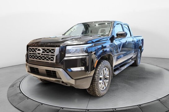 2022 Nissan Frontier 2022 Black