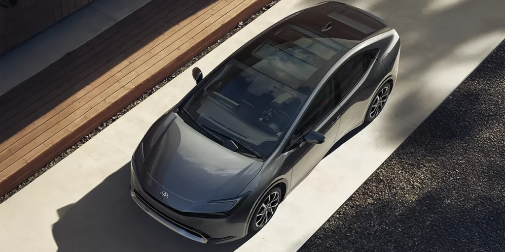 BCT Prius hybride branchable 2026 08 Photos 01 1